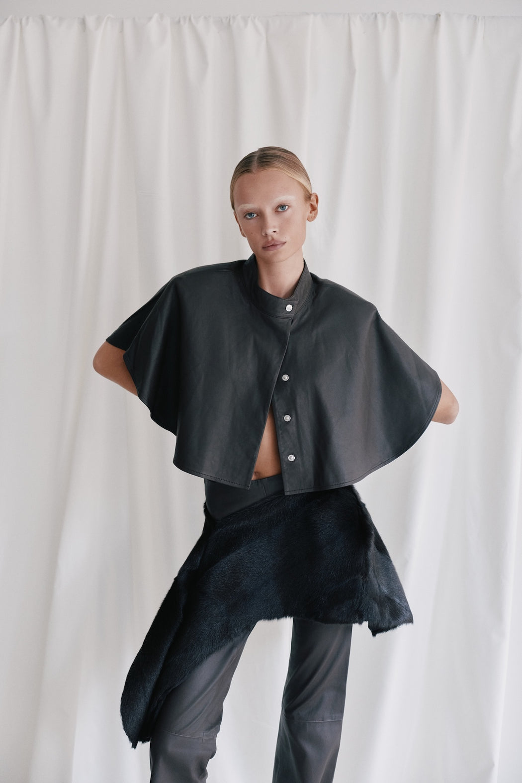 Envelope1976 Zoe cape Cape Dark brown