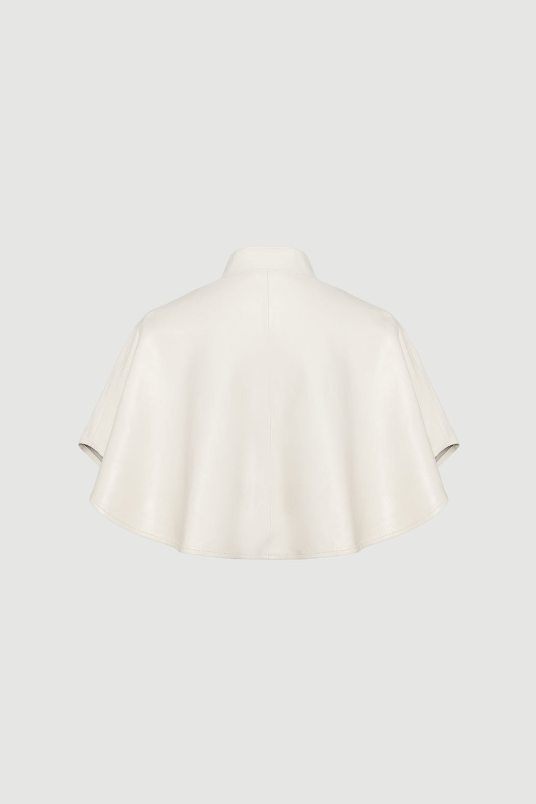 Envelope1976 Zoe cape Cape Cream